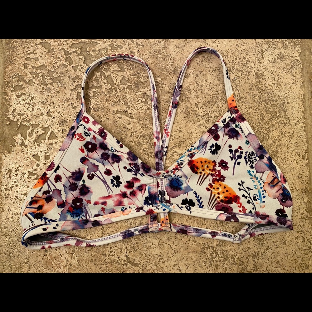 RARE Jolyn Bennet Barbs Fixed Back Bikini Top